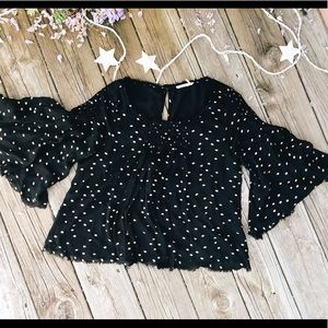 Flowy sleeve gold dotted black top